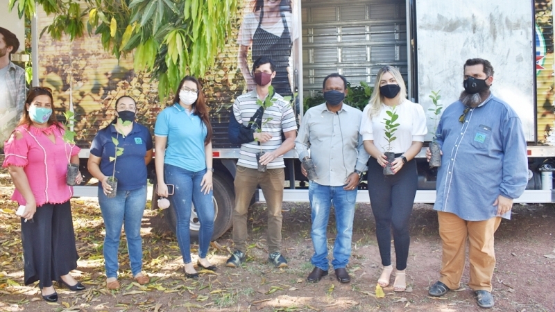 Consrcio finaliza a entrega de mudas frutferas e nativas em Juscimeira-MT